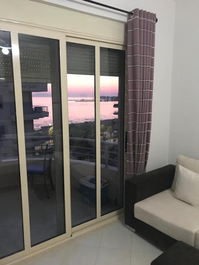Seanfinity Apartments Вльора Екстер'єр фото